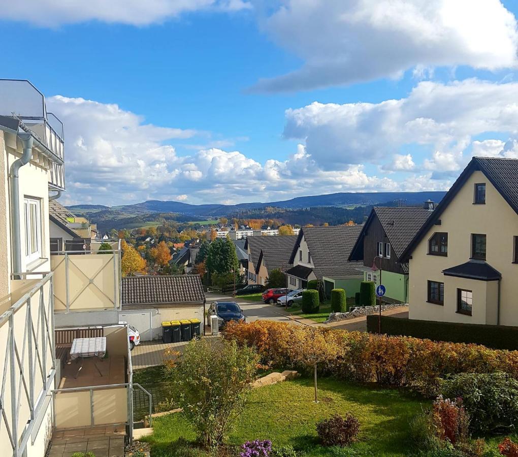 Modernes Apartment Im Gruenen I Balkon I Wlan I Stellplatz 施瓦岑贝格 外观 照片